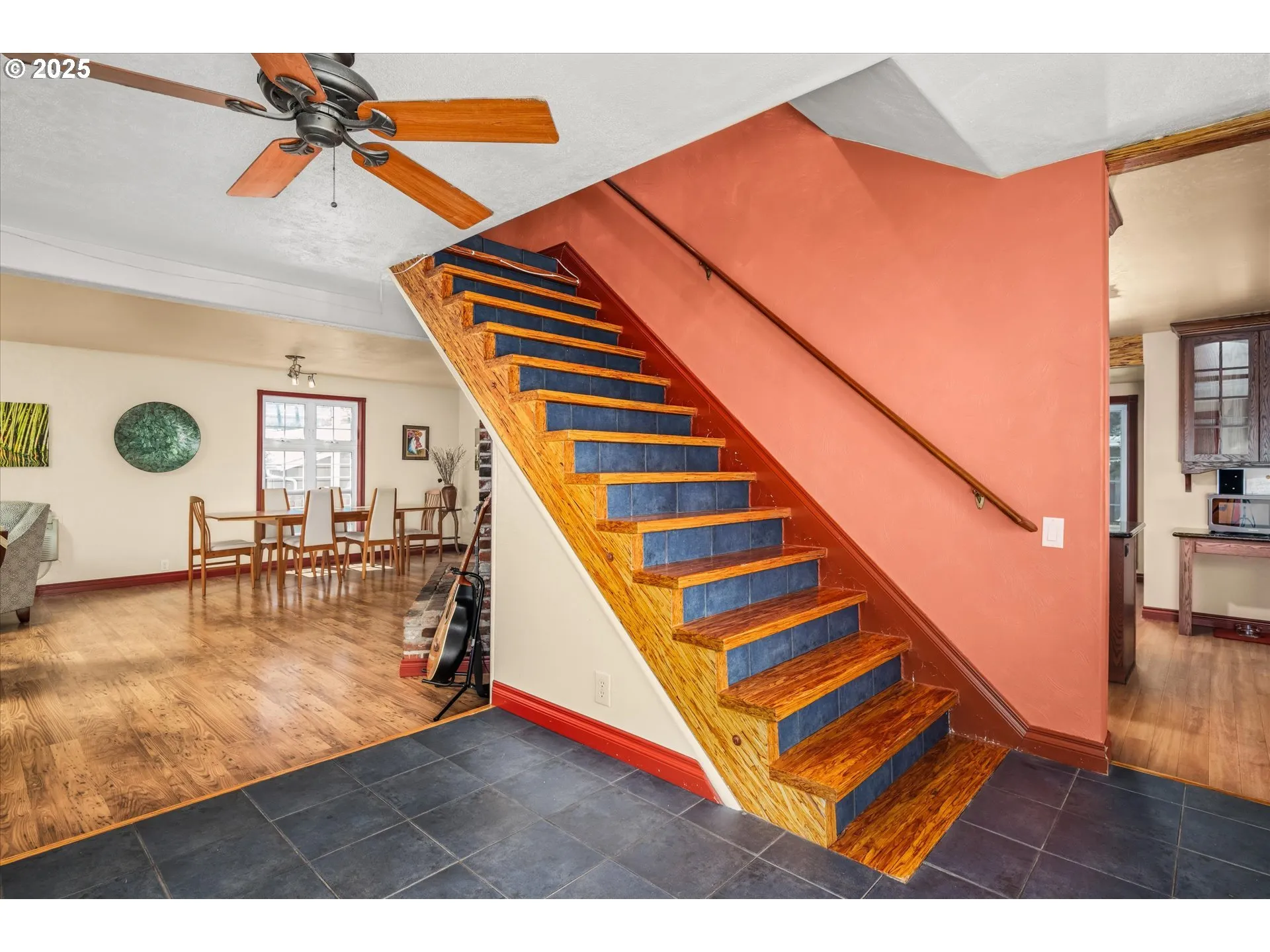 Staircase-To Upper Level