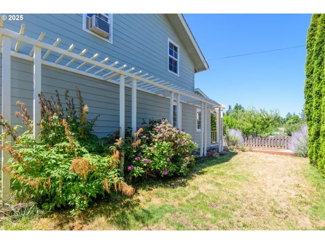 Yard-Front