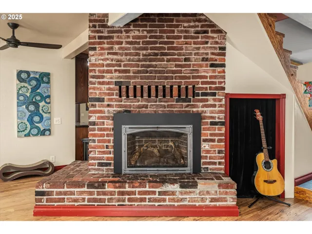 Fireplace Gas