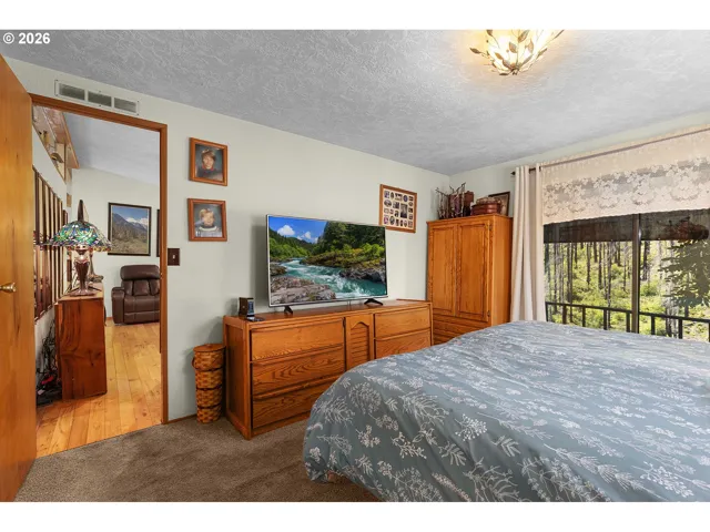 Bedroom, Owner's Suite