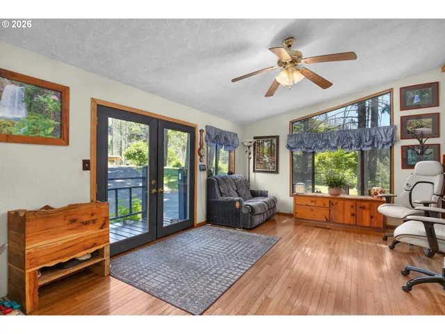 Living Room/Entrance-# 1