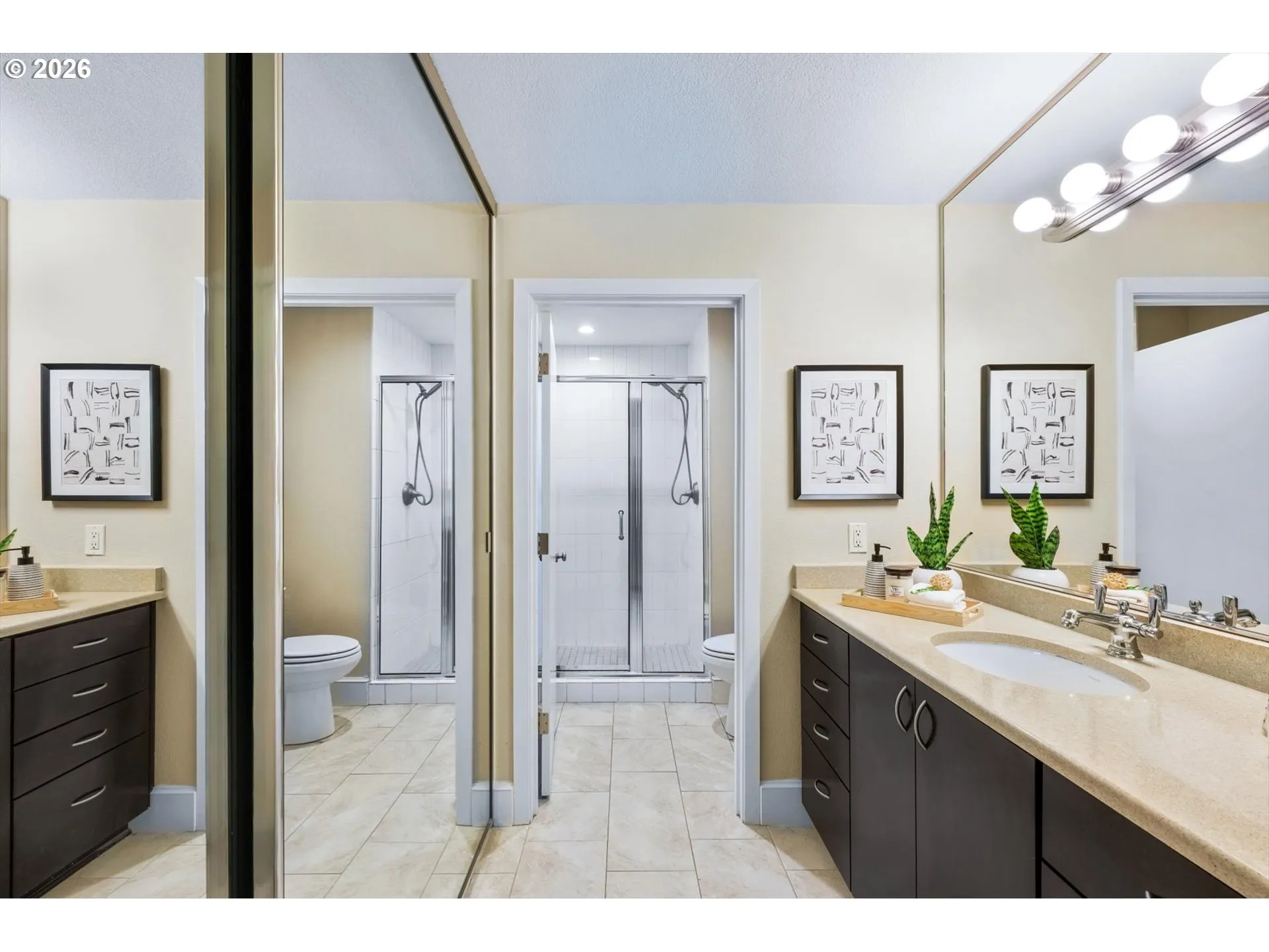 Primary Bedroom-Attached Bathroom