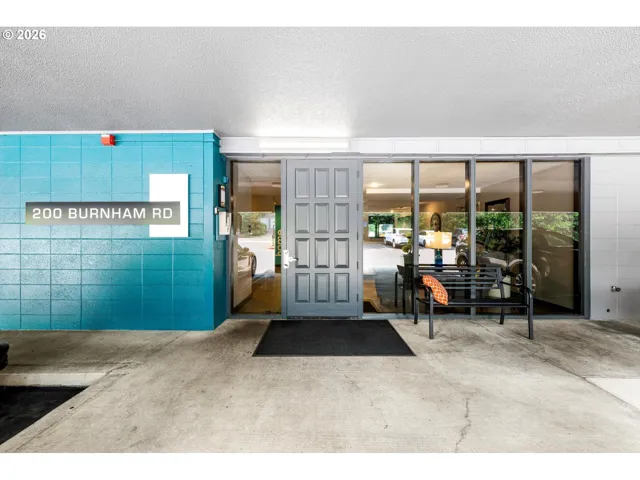 Entrance/Foyer