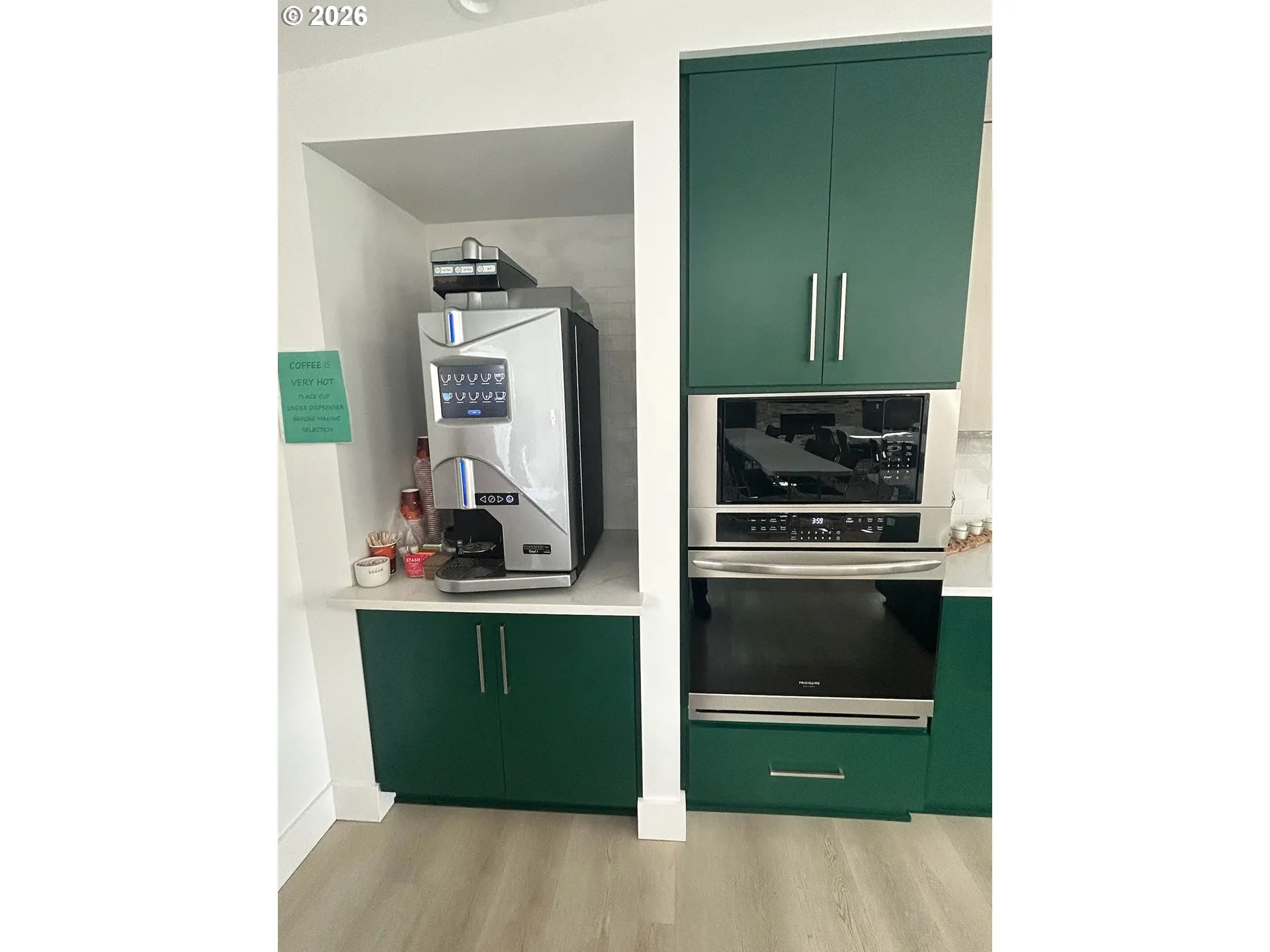 Kitchen-Oven