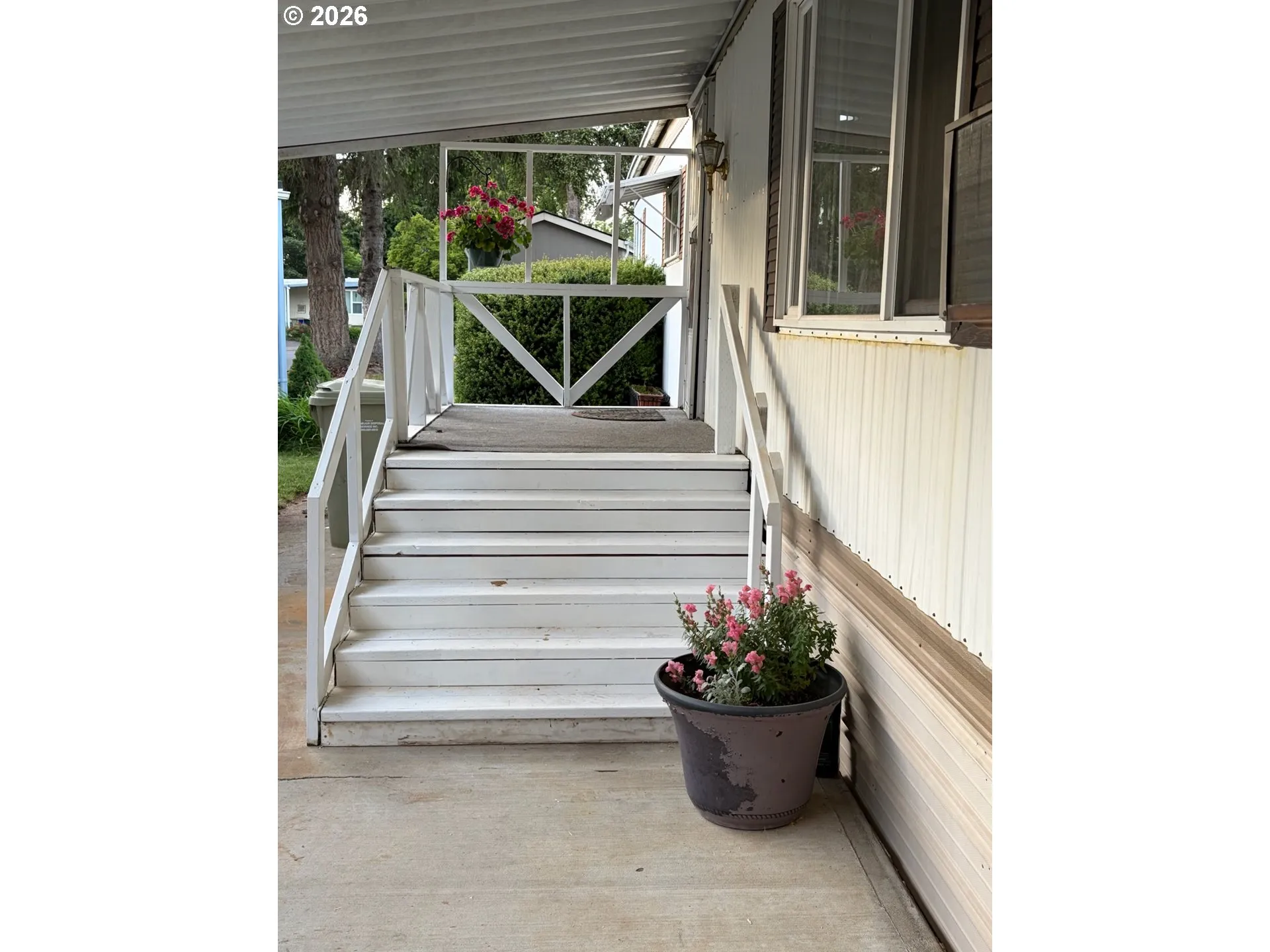 Entrance/Foyer