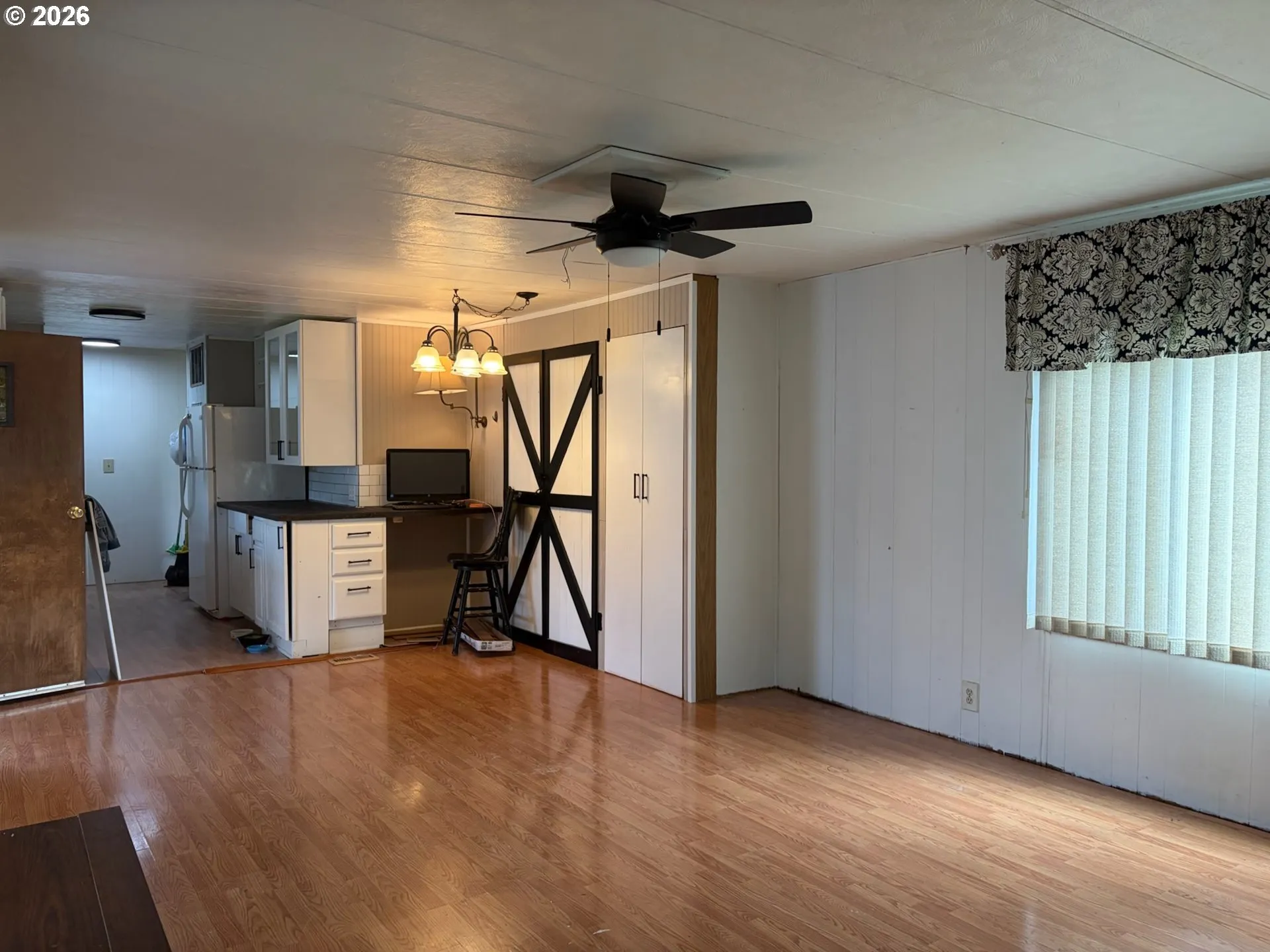 Living Room/Dining Room-Ceiling Fan