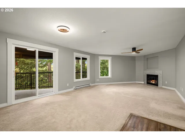 Living Room/Dining Room-Ceiling Fan