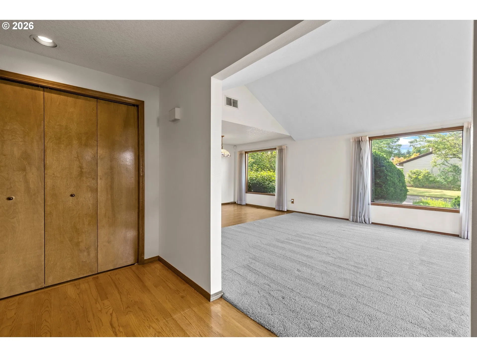 Entrance/Foyer