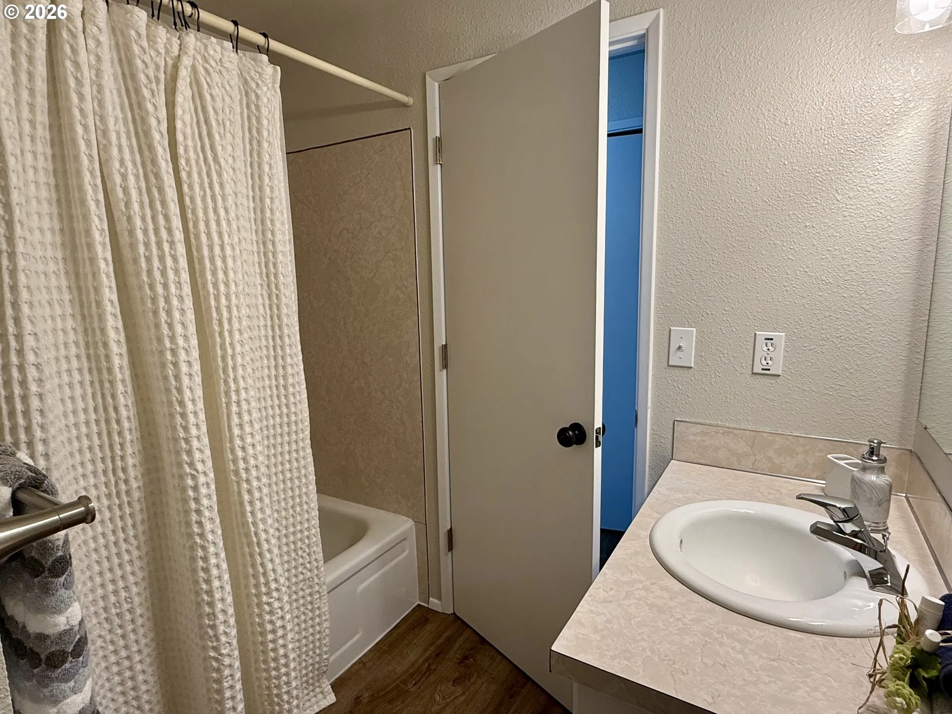 Bathroom-Main
