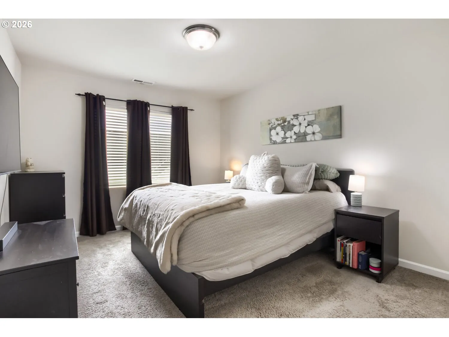 Primary Bedroom-Upper