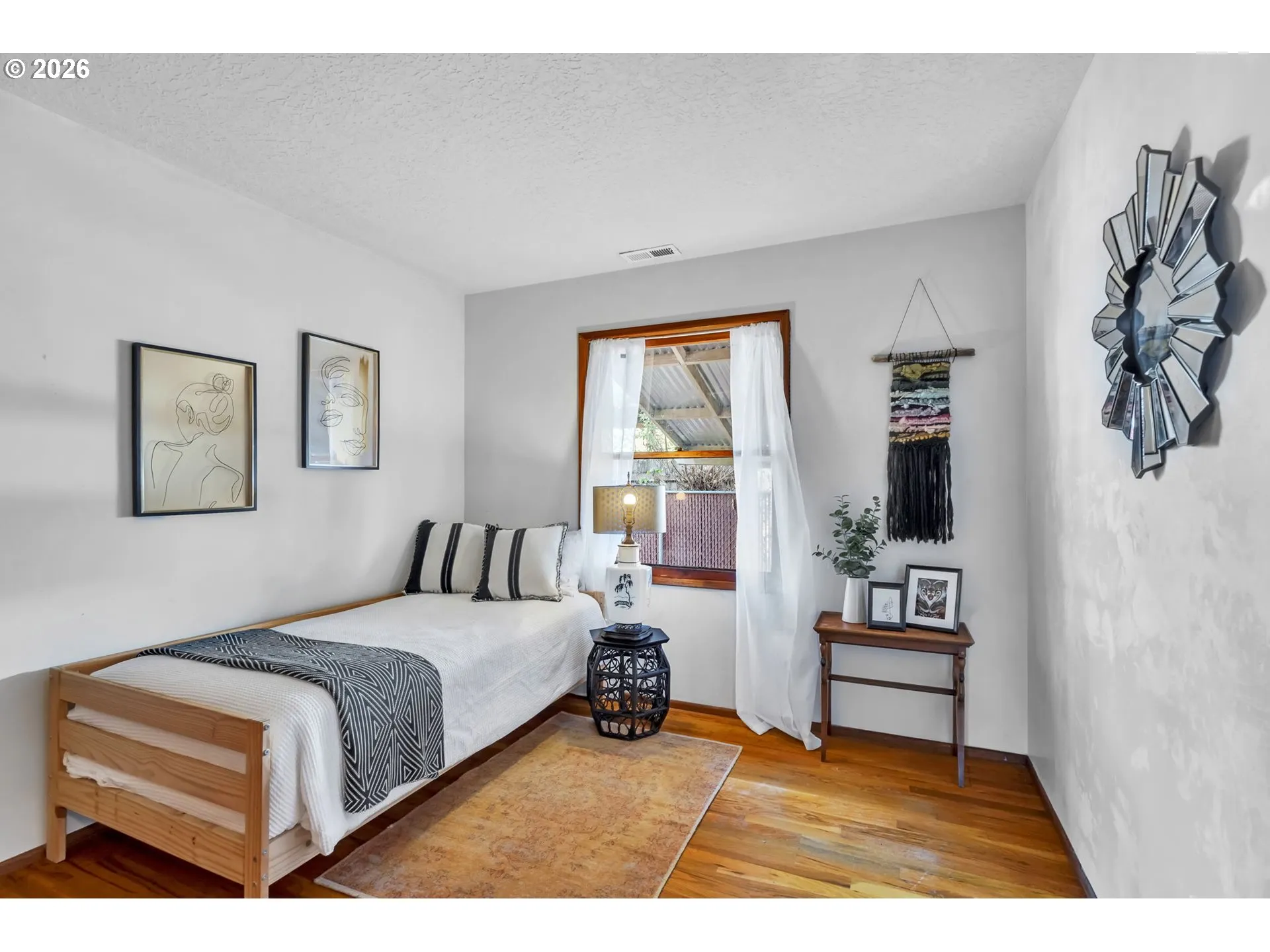 Bedroom-Main