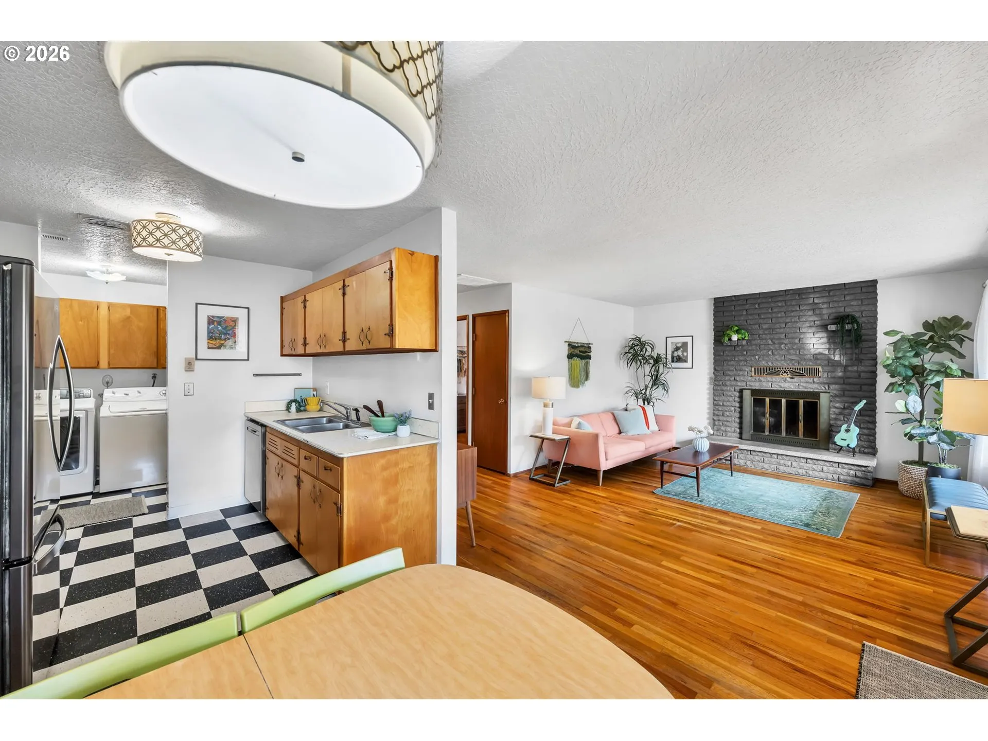 Kitchen/Living Room