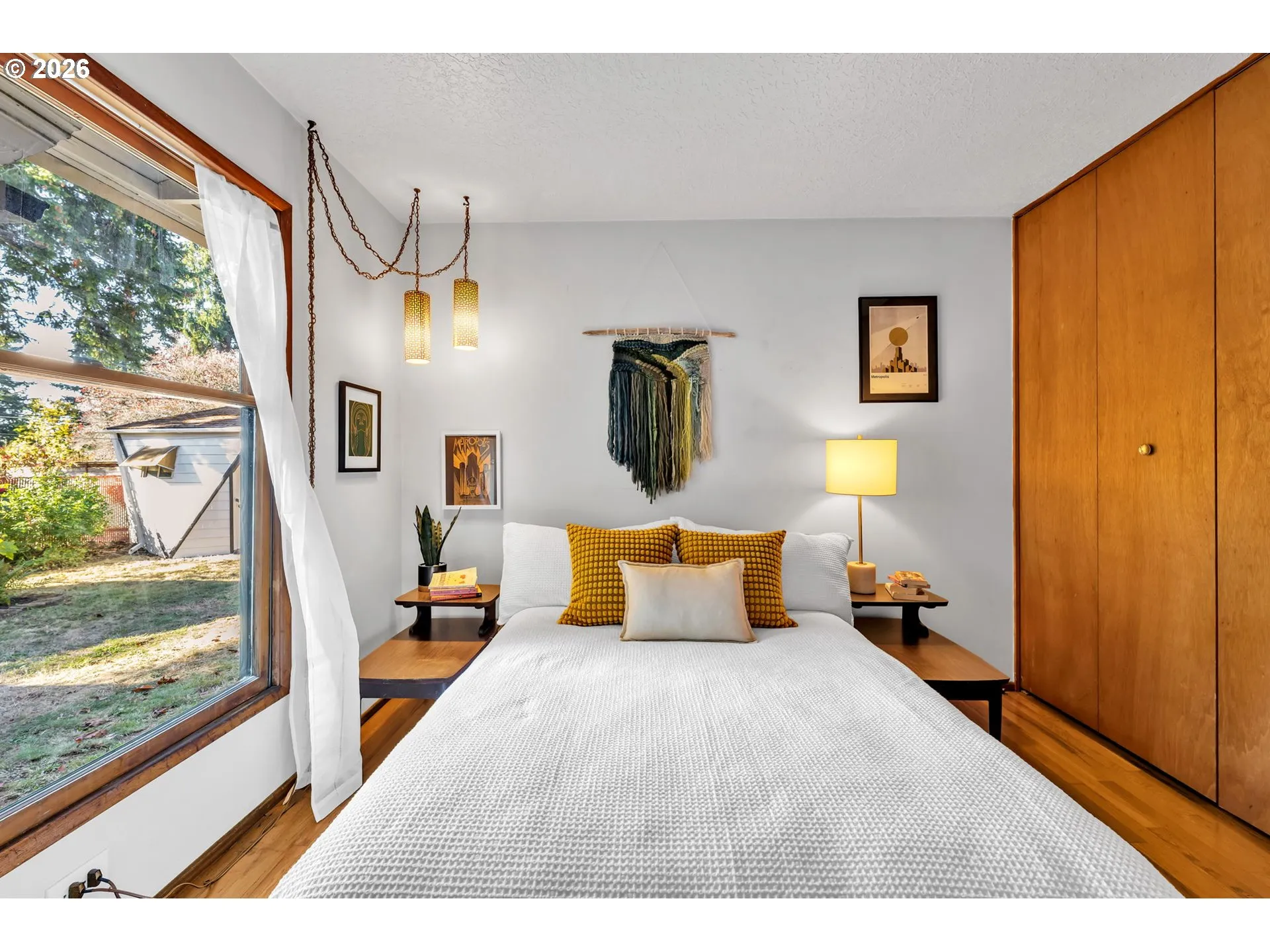 Primary Bedroom-Main