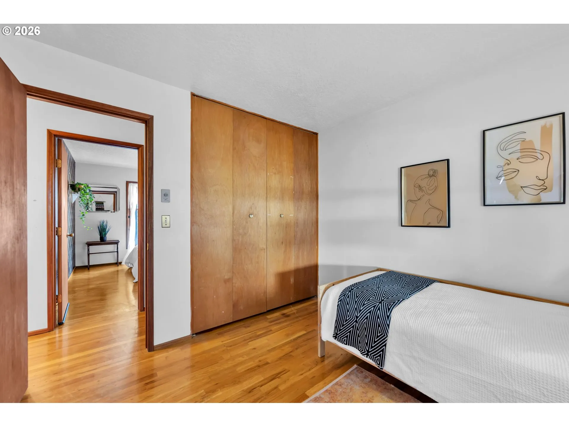Bedroom-Main