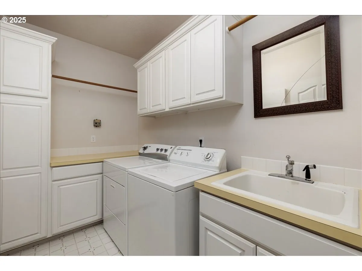 Laundry-Main