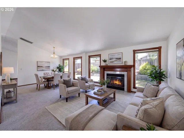 Living Room/Dining Room
