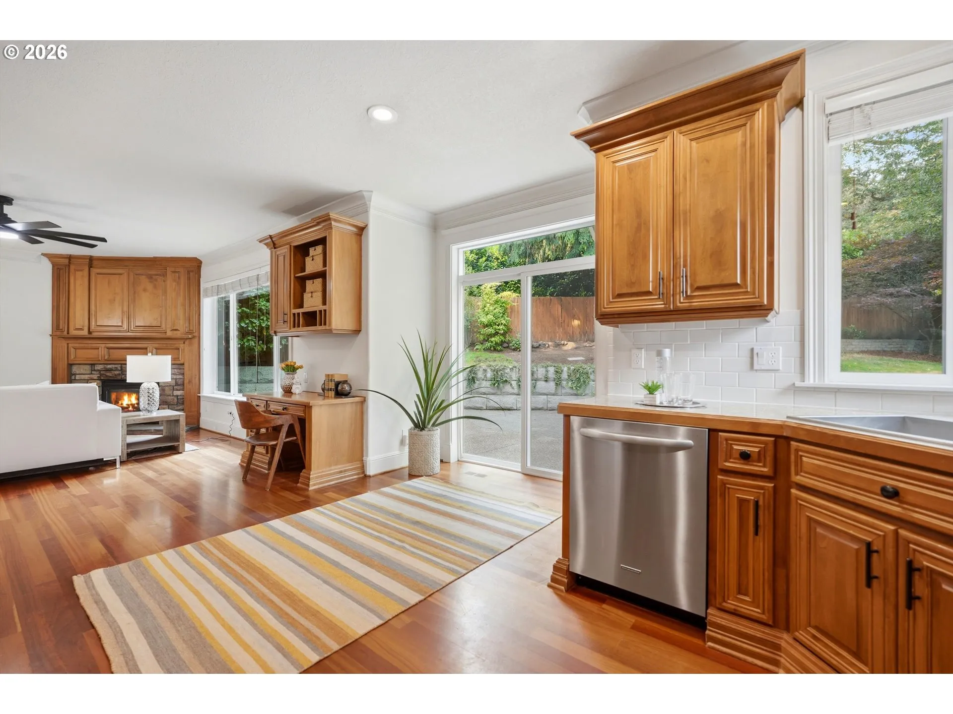 Kitchen/Outside