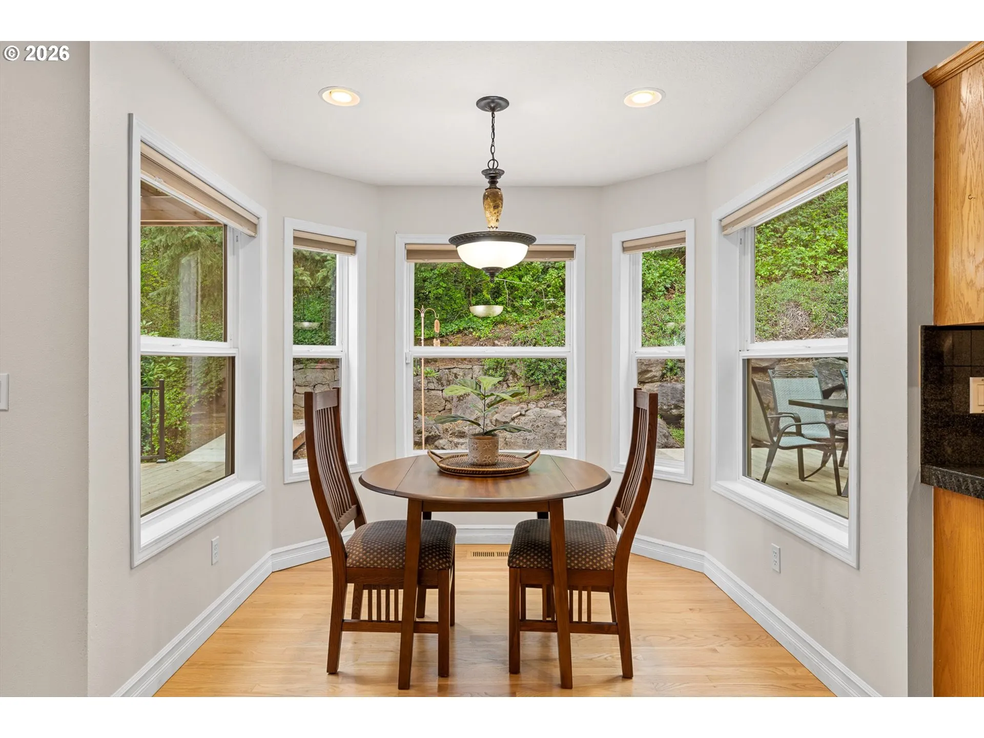 Kitchen-Eating Area