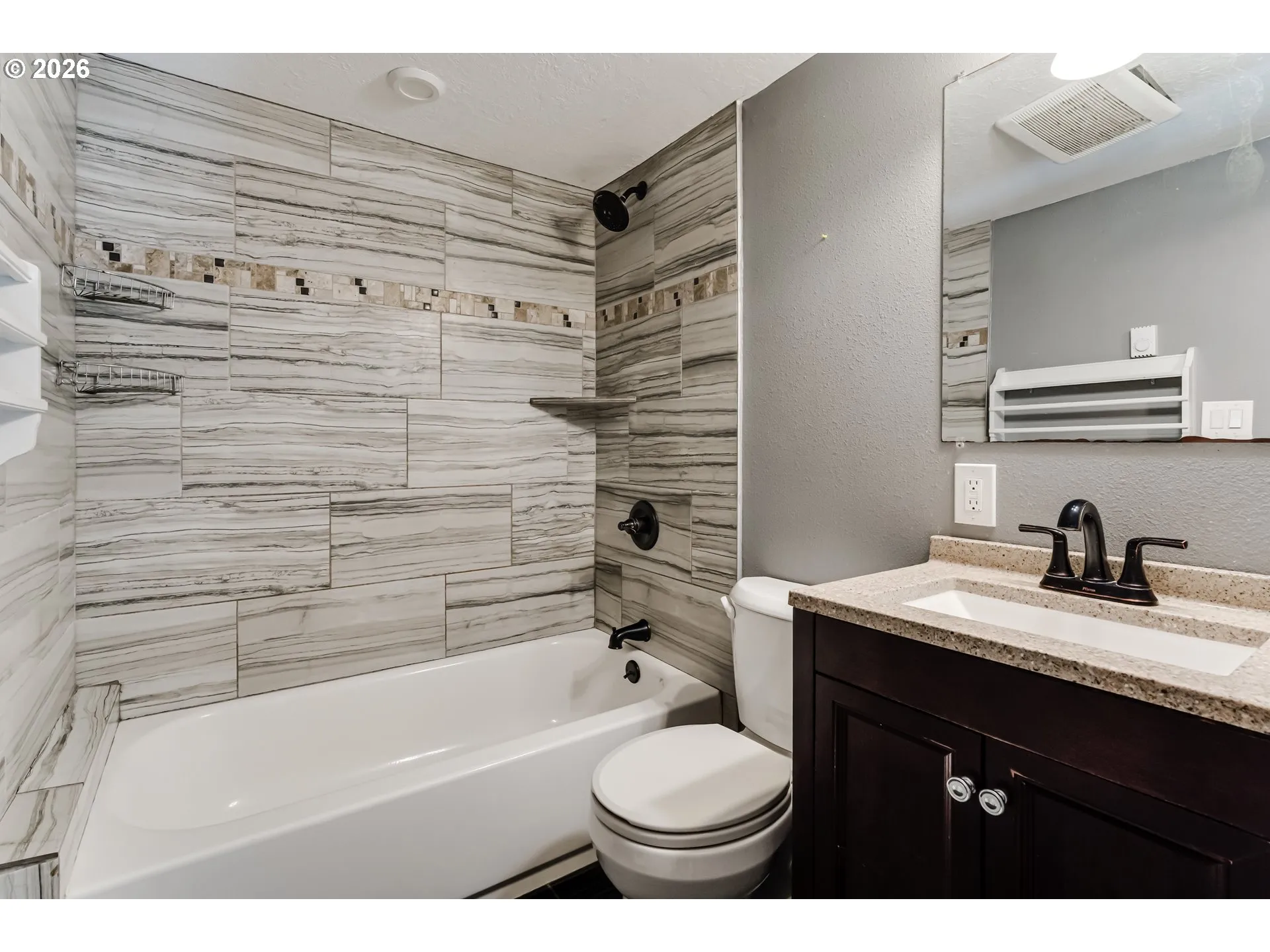 Bathroom-Upper