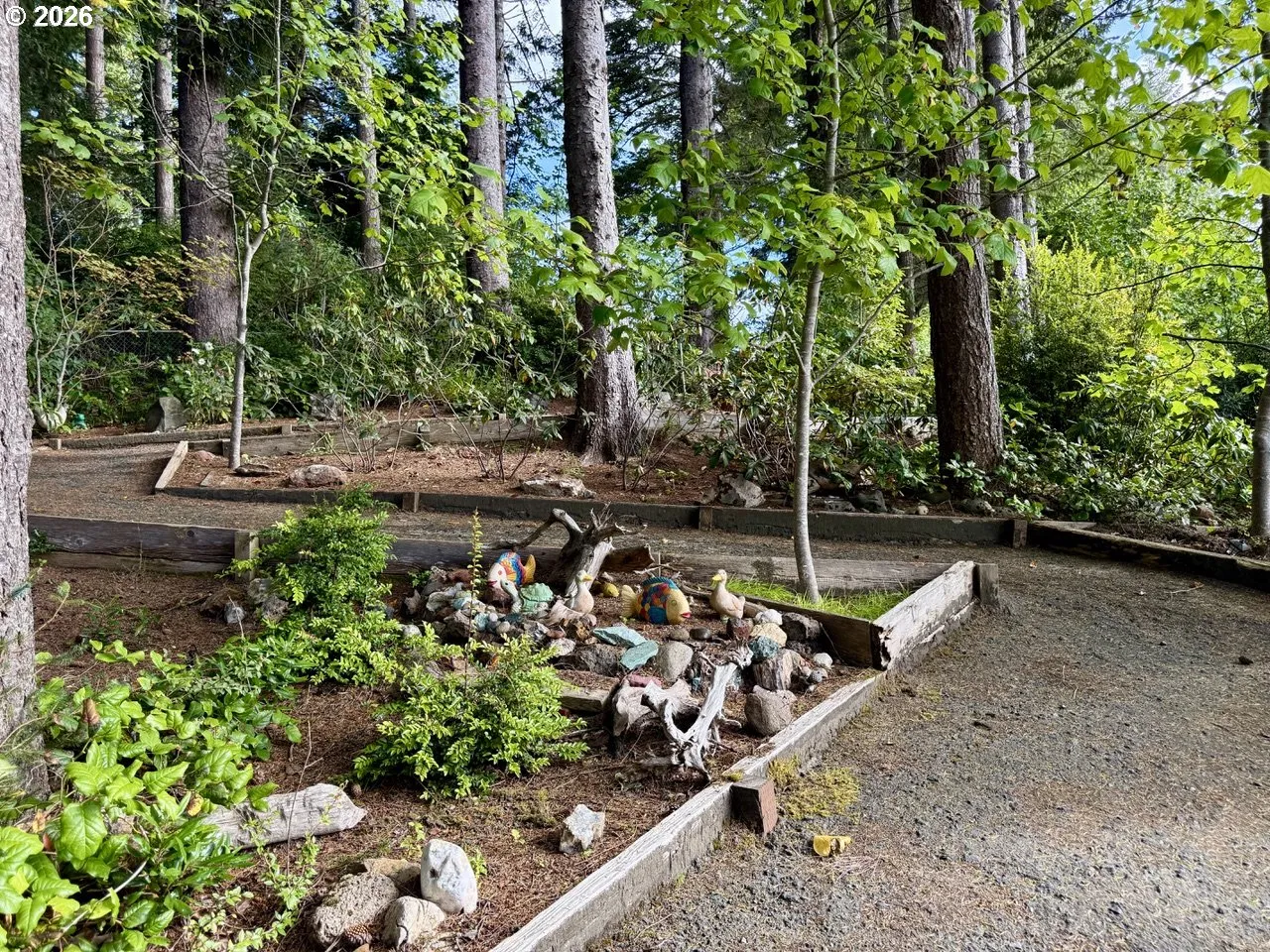 Yard-Back