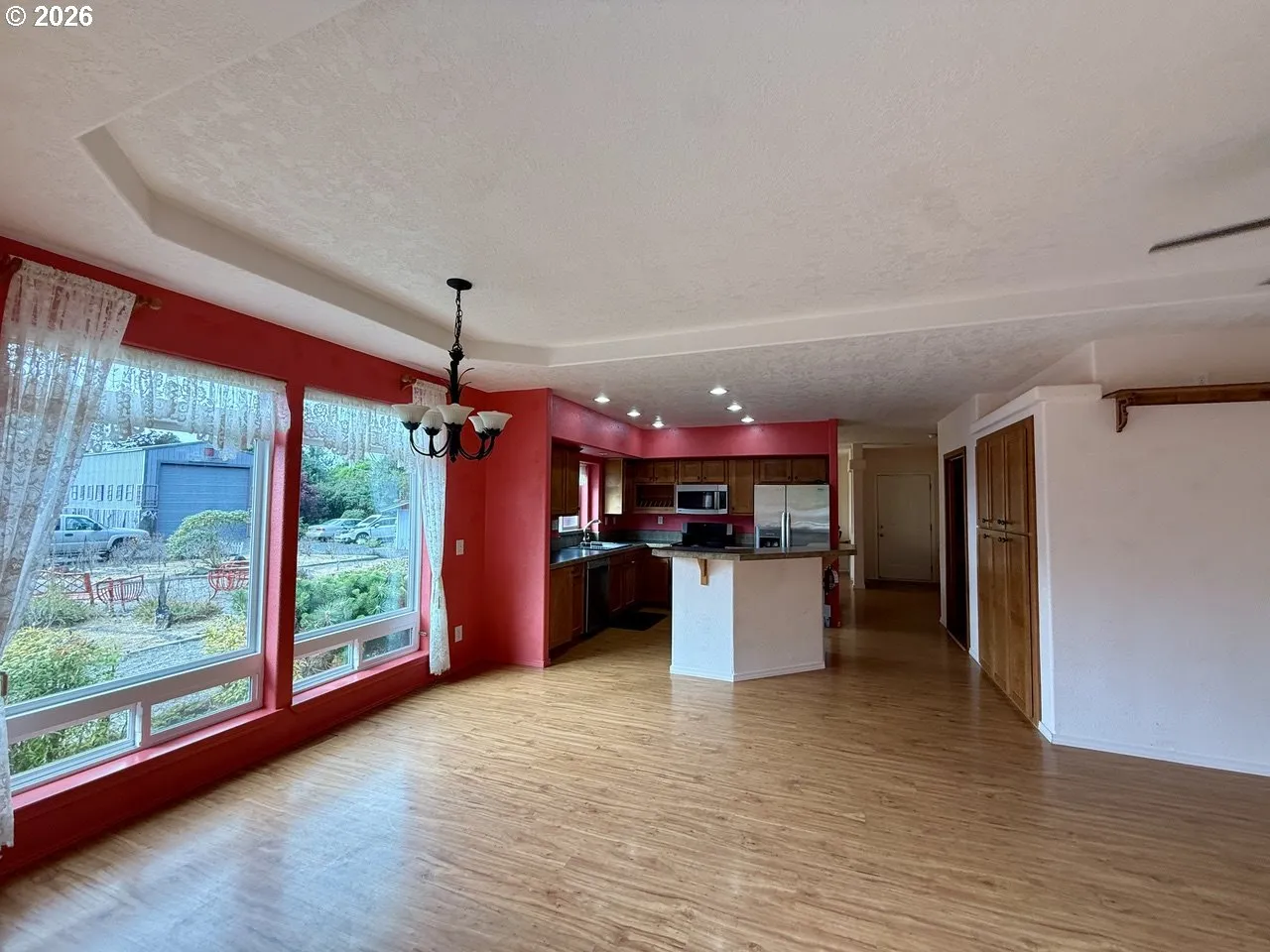 Kitchen/Dining Room-Wide Angle/Fisheye
