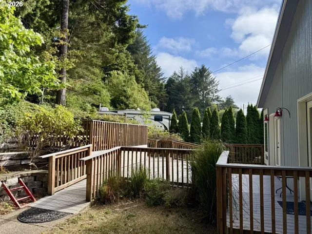 Deck-Main