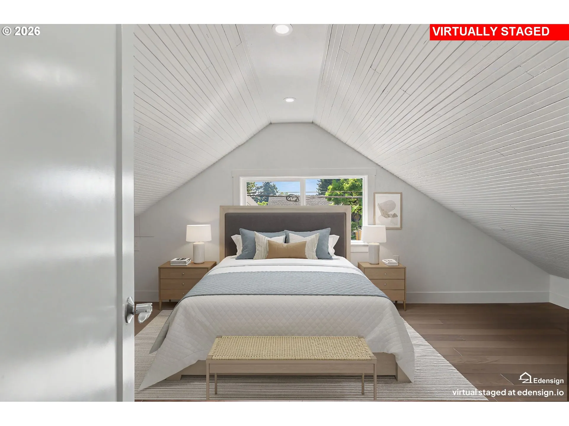 Owner's Suite Bedroom-Upper