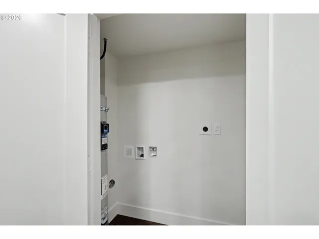 Laundry-basement
