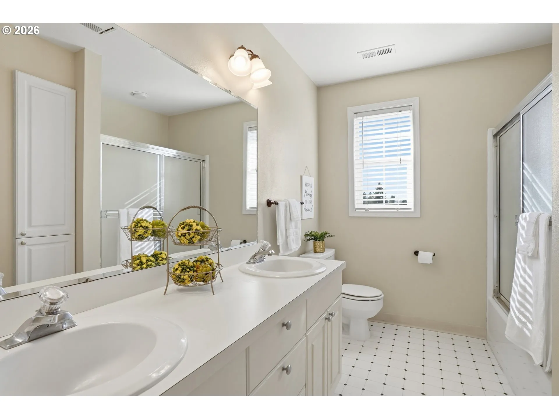 Bathroom-Double Sinks