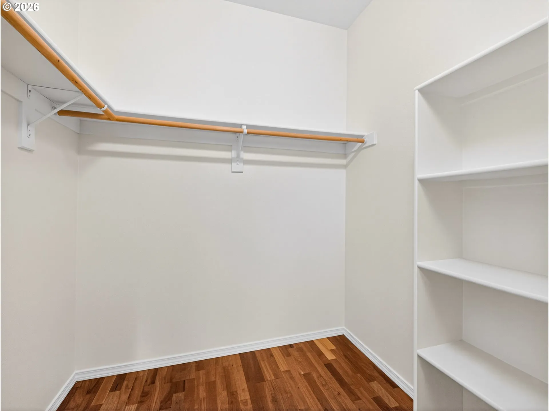 Bedroom-Walk-In Closet