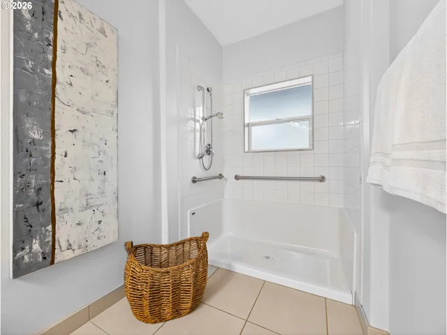 Bathroom, Attached-Walk in Shower