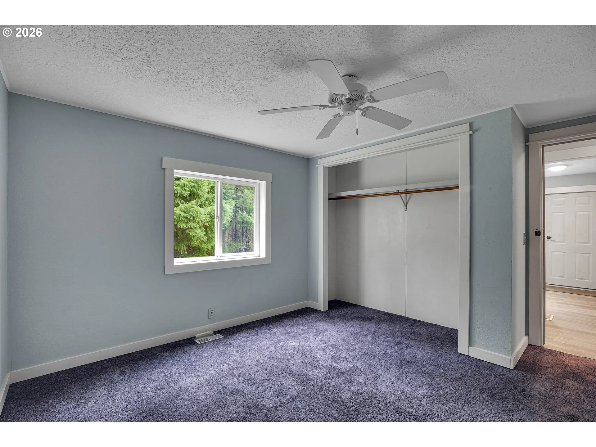 Bedroom-Ceiling Fan