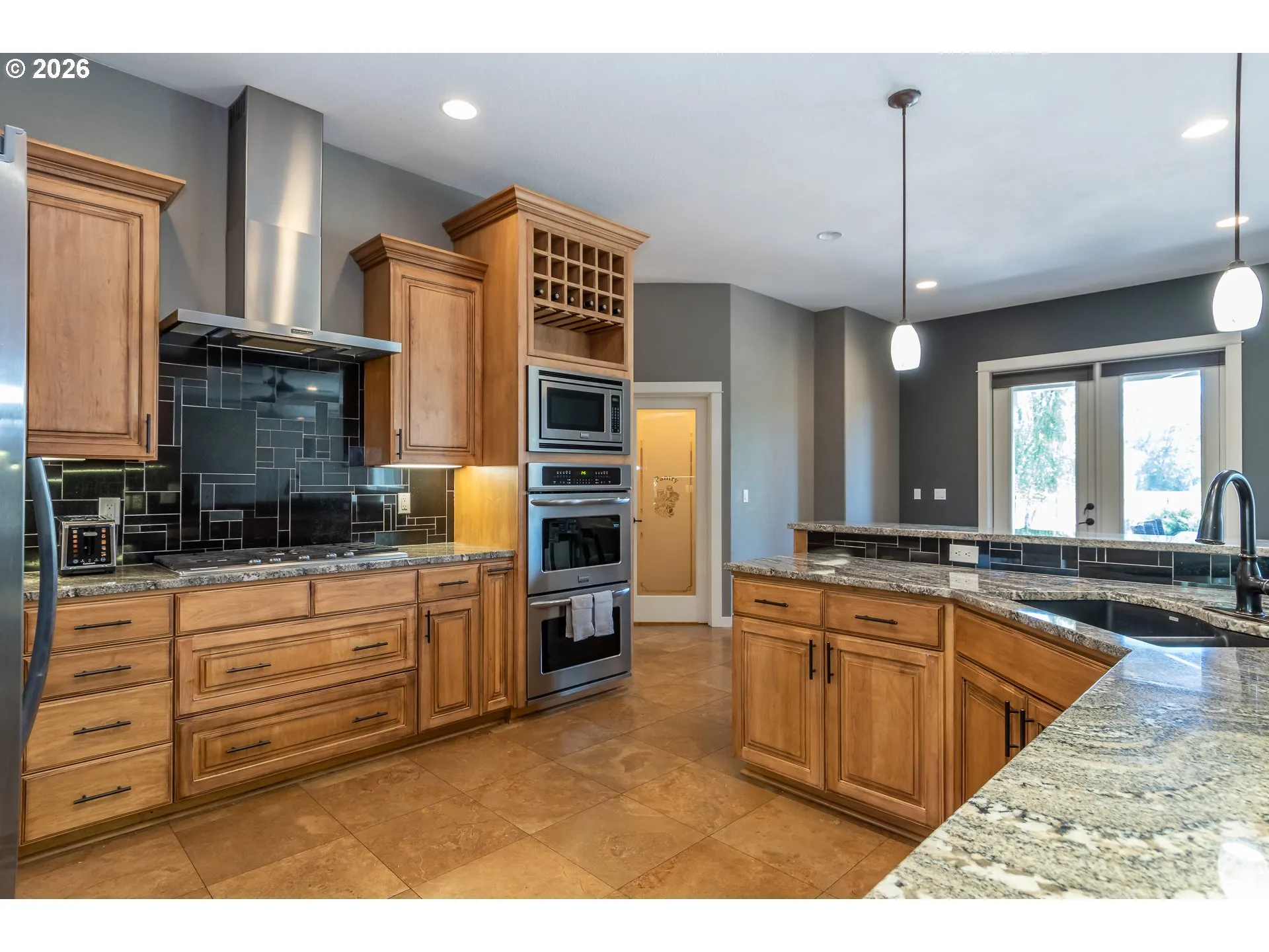 Kitchen-Oven