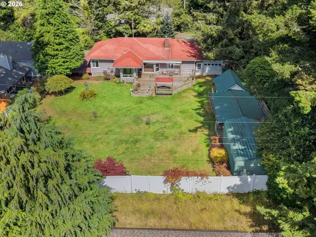 Backyard-Fenced