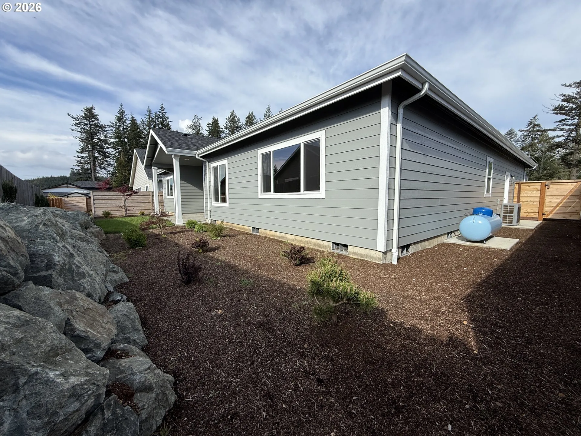 Yard-Back