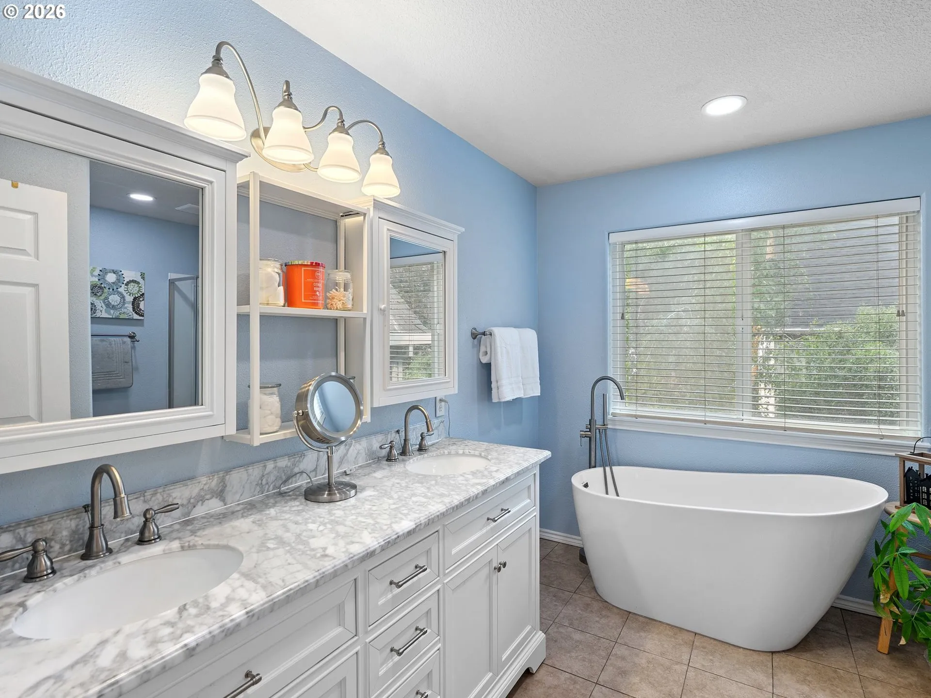 En Suite Bathroom