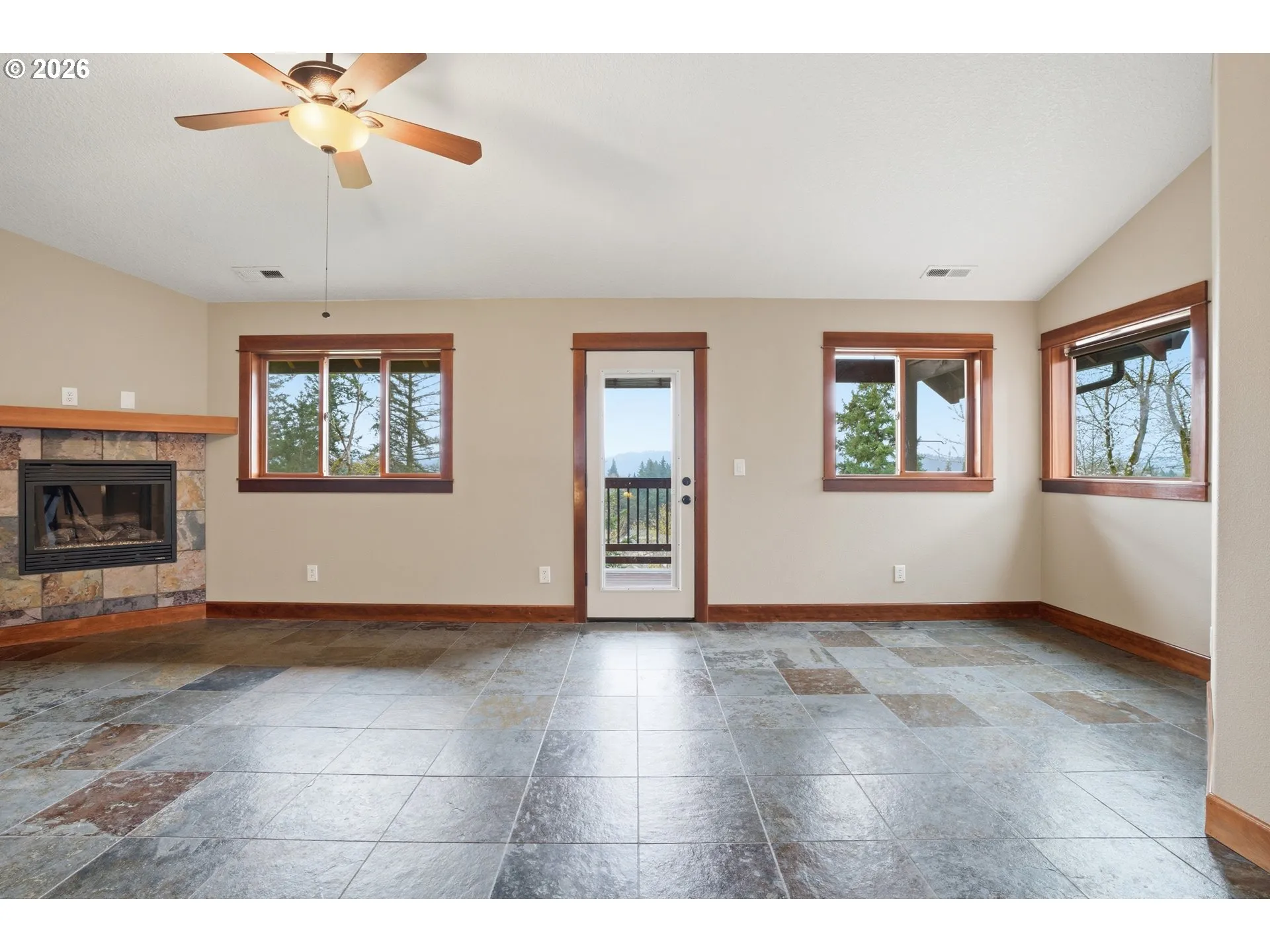 Primary Bedroom-Ceiling Fan