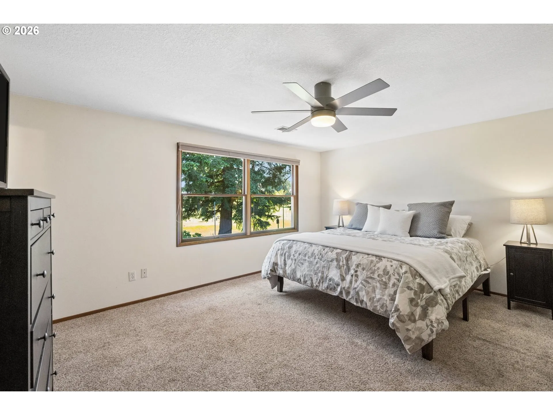 Bedroom, Primary-Upper