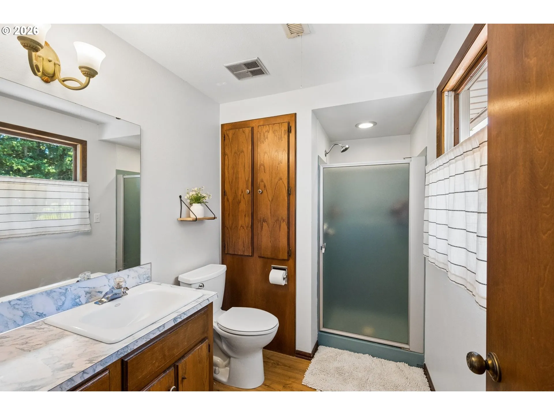 Bedroom, Primary-Upper