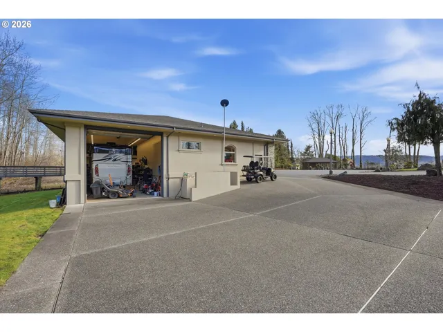 RV Garage