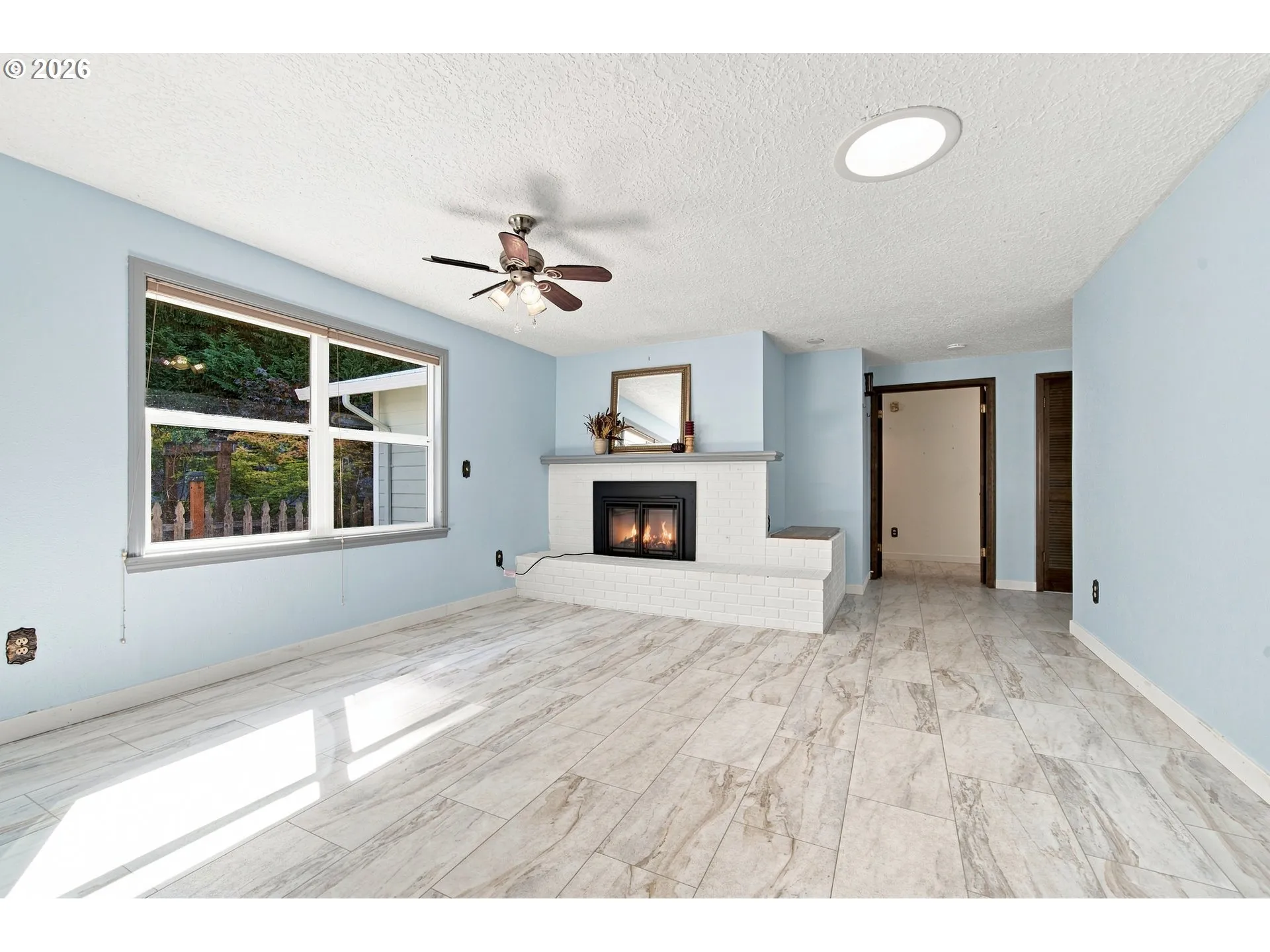 Family Room-Ceiling Fan