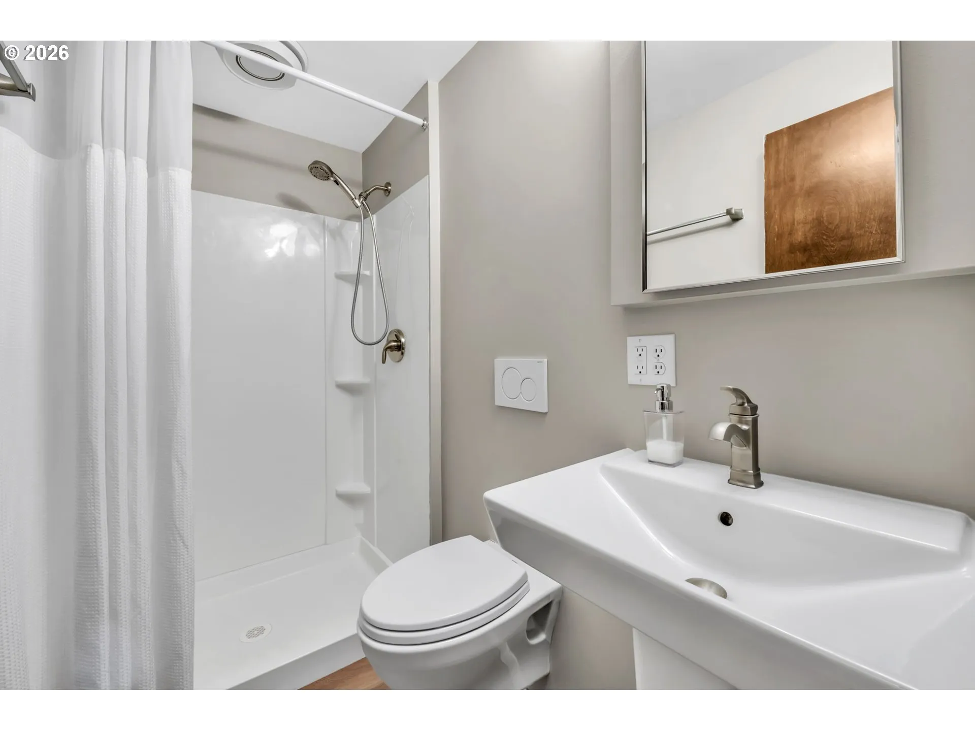 Bathroom-Lower