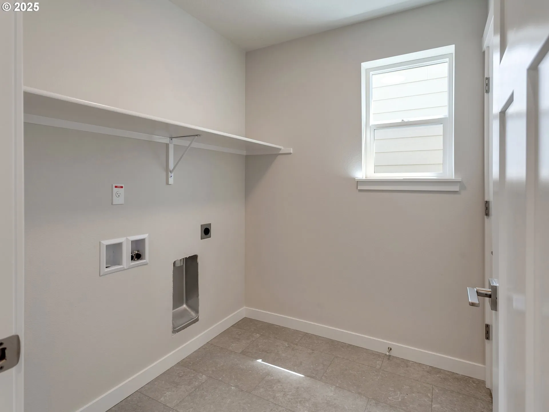 Laundry-Upper