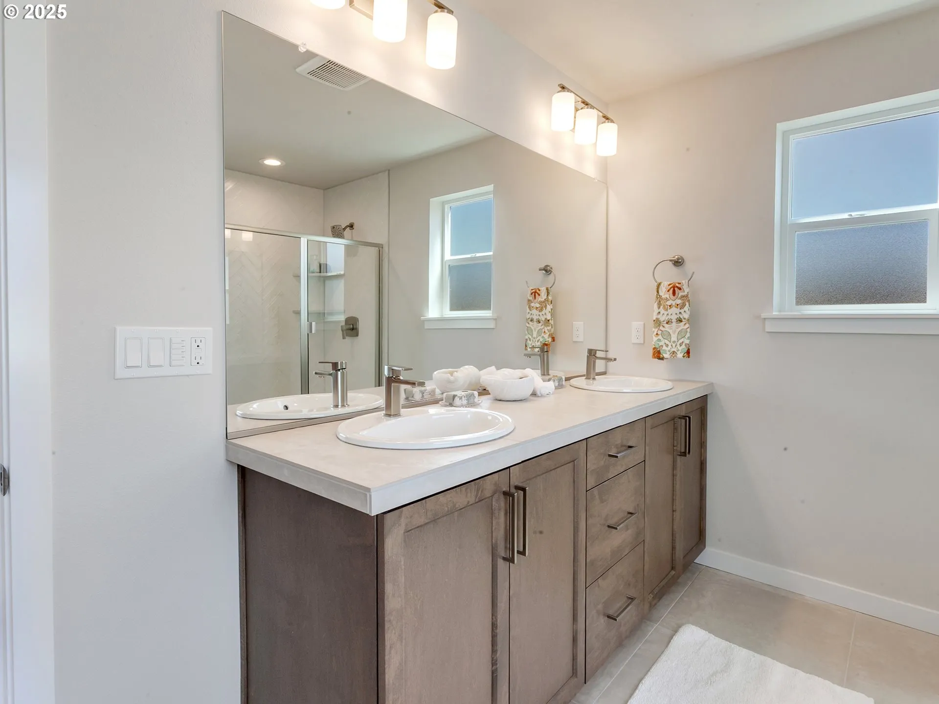 Primary Bedroom-Attached Bathroom