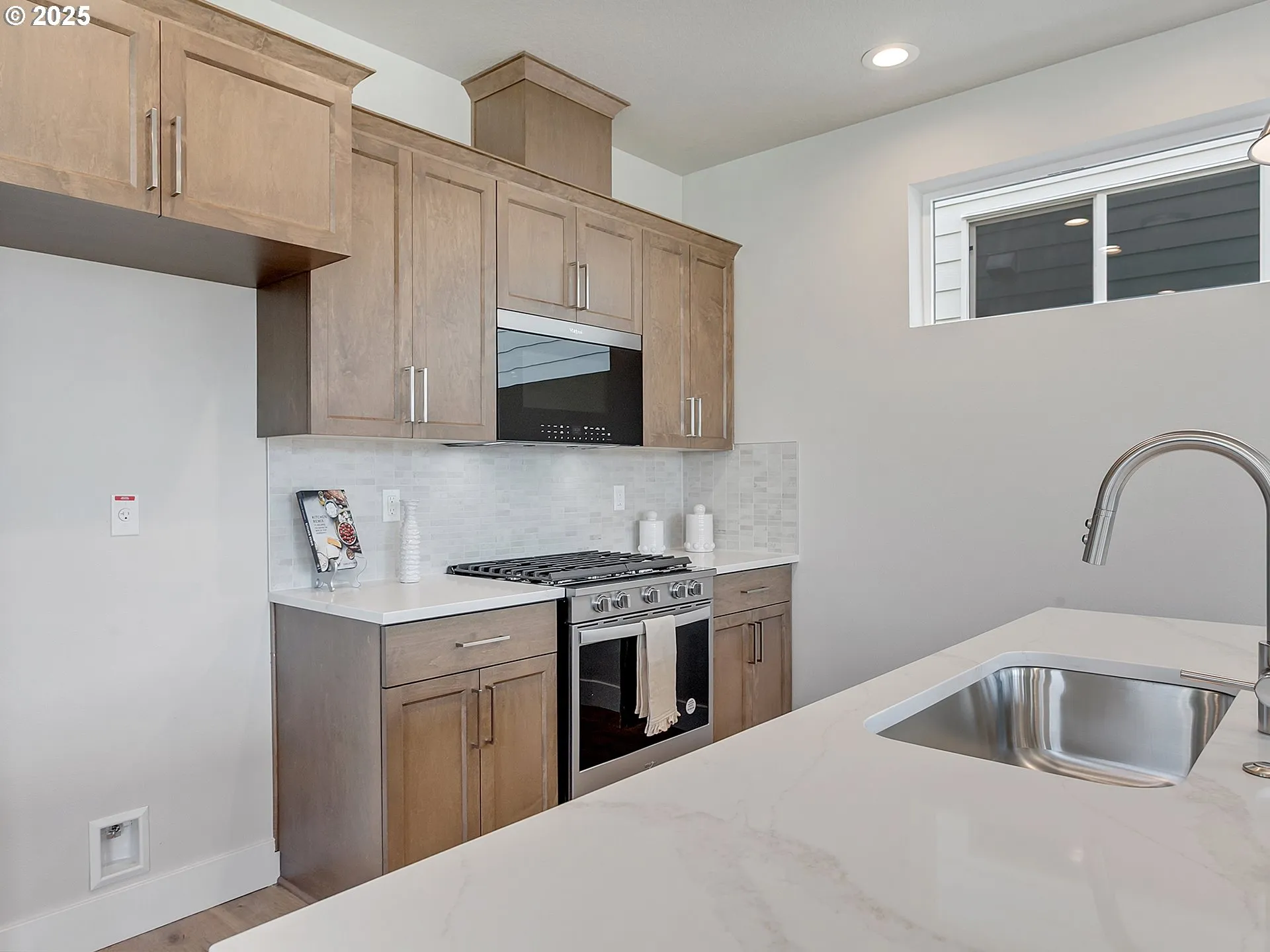 Kitchen-Oven