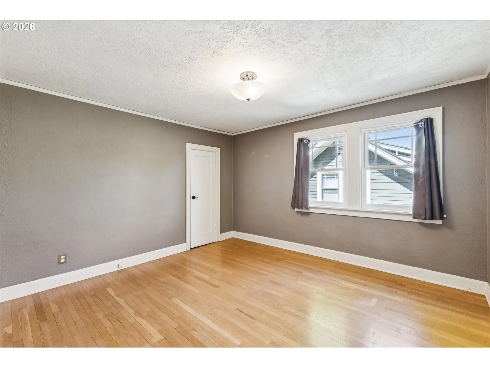 Bedroom-Upper