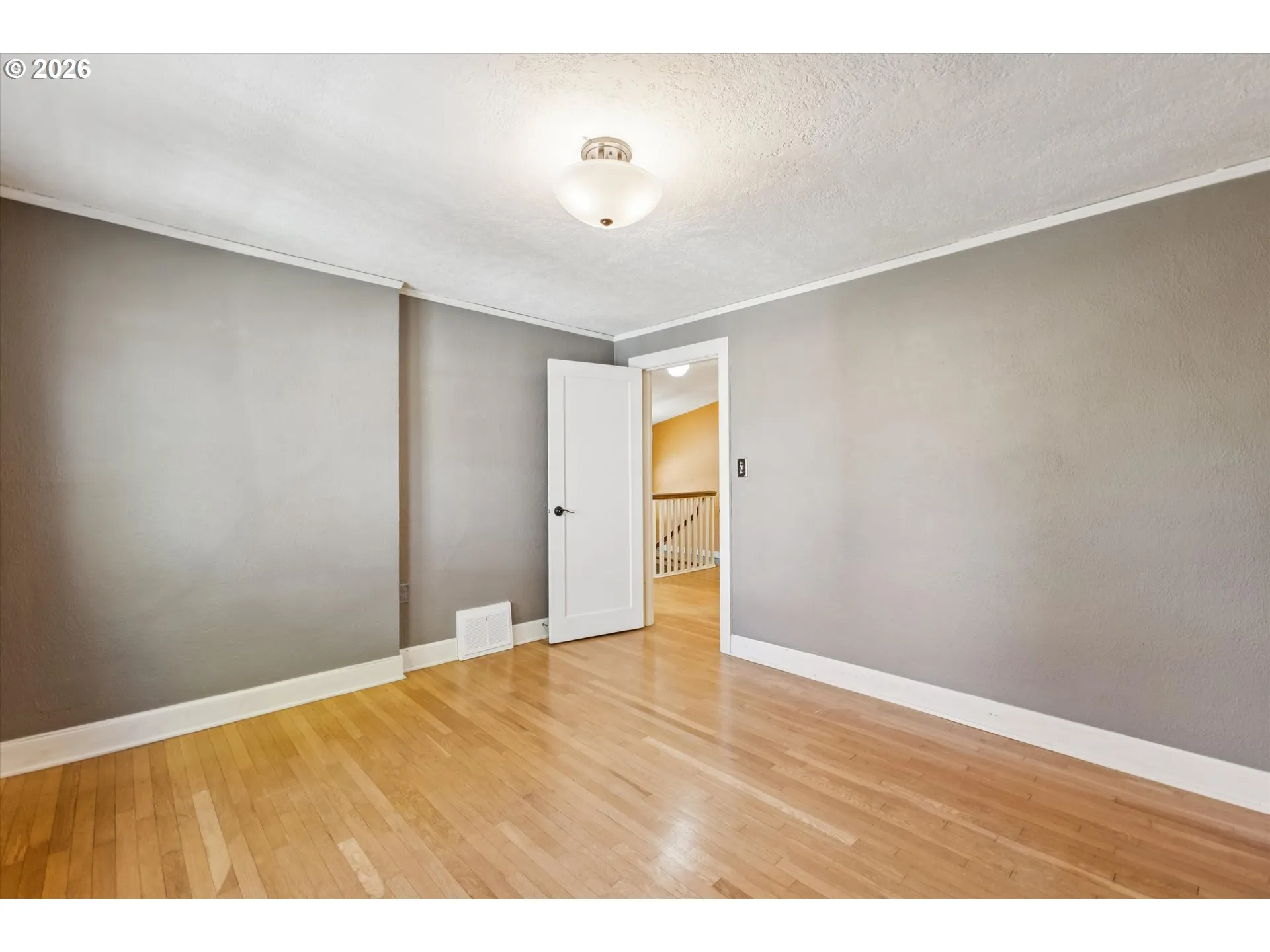 Bedroom-Upper