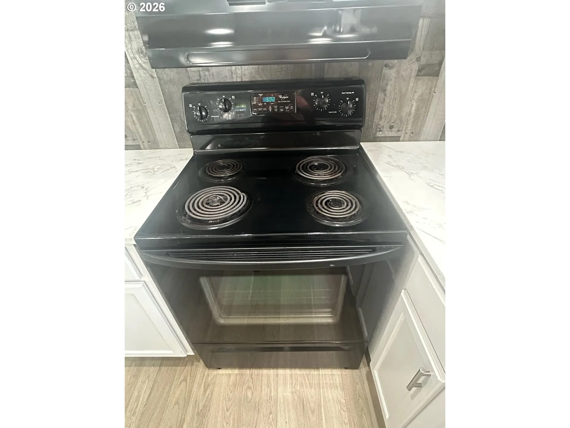 Kitchen-Oven