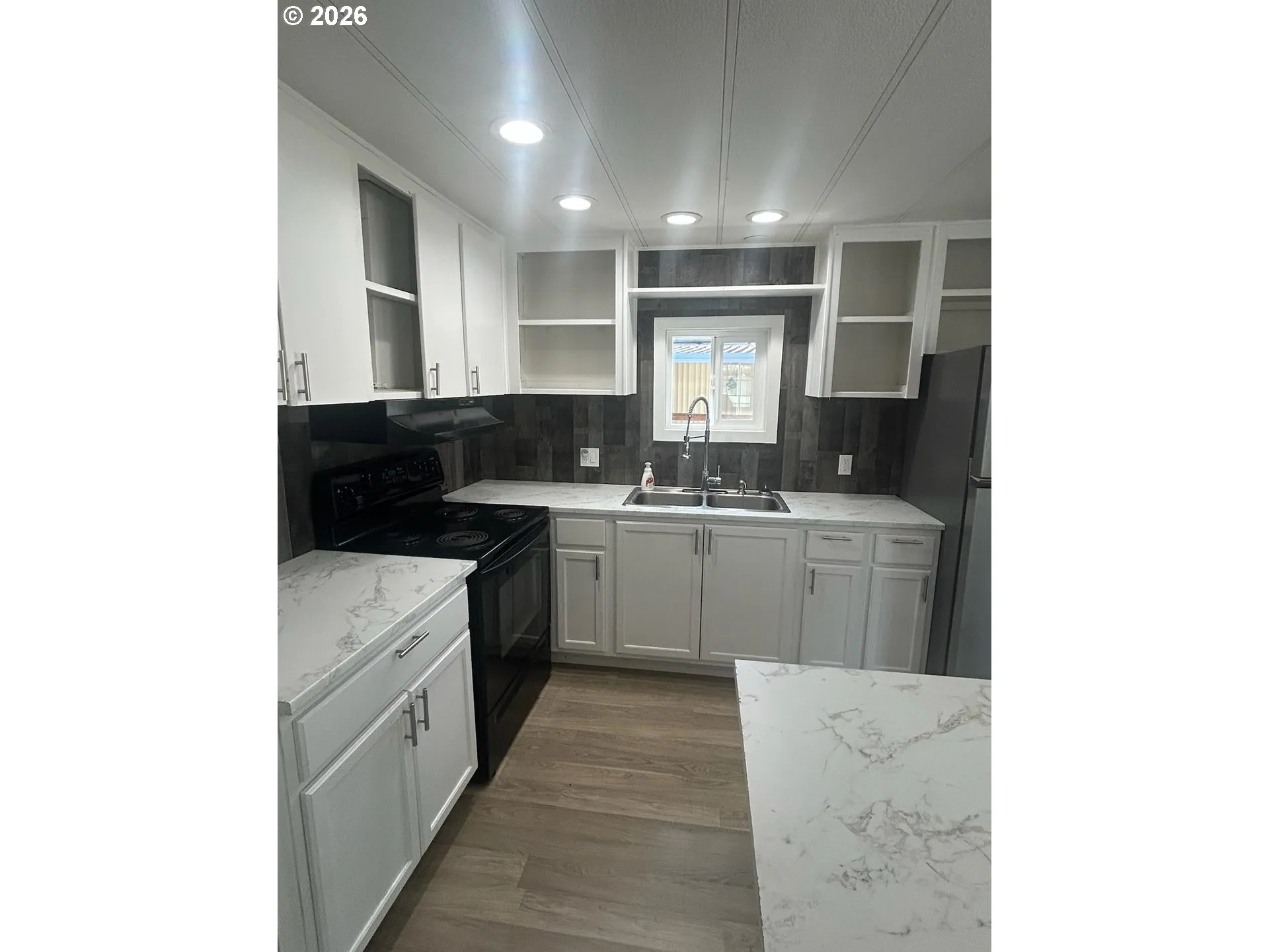 Kitchen-Island