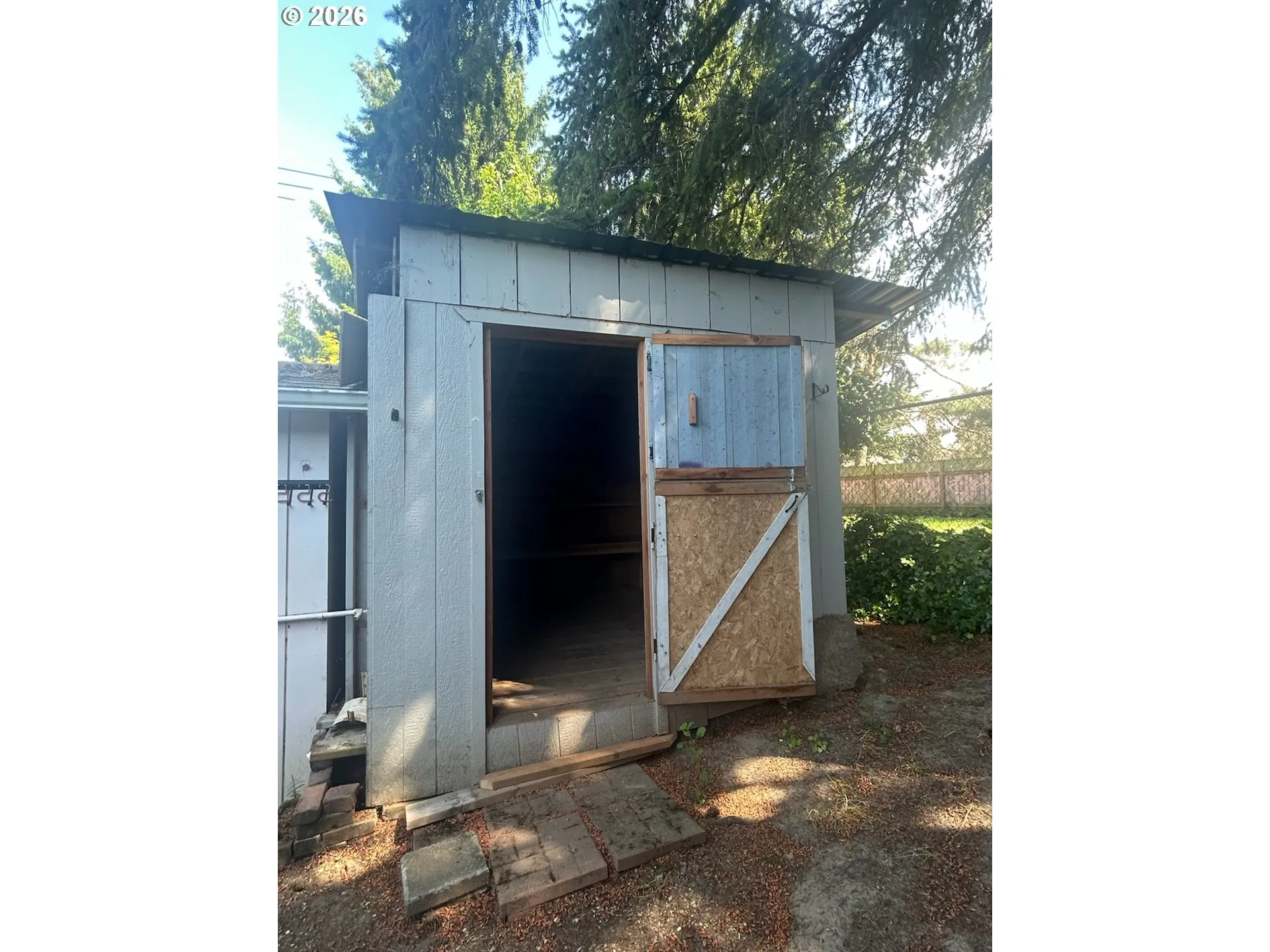 Shed